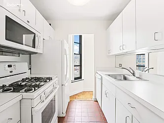 Rented by Sotheby's International Realty