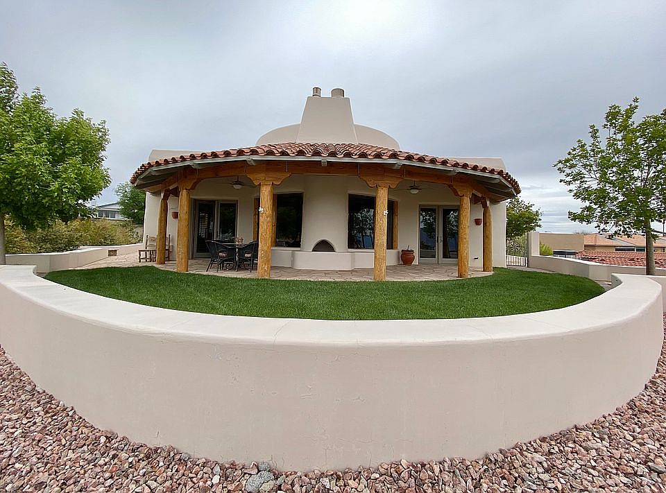 1st image of 1421 Pueblo Dr