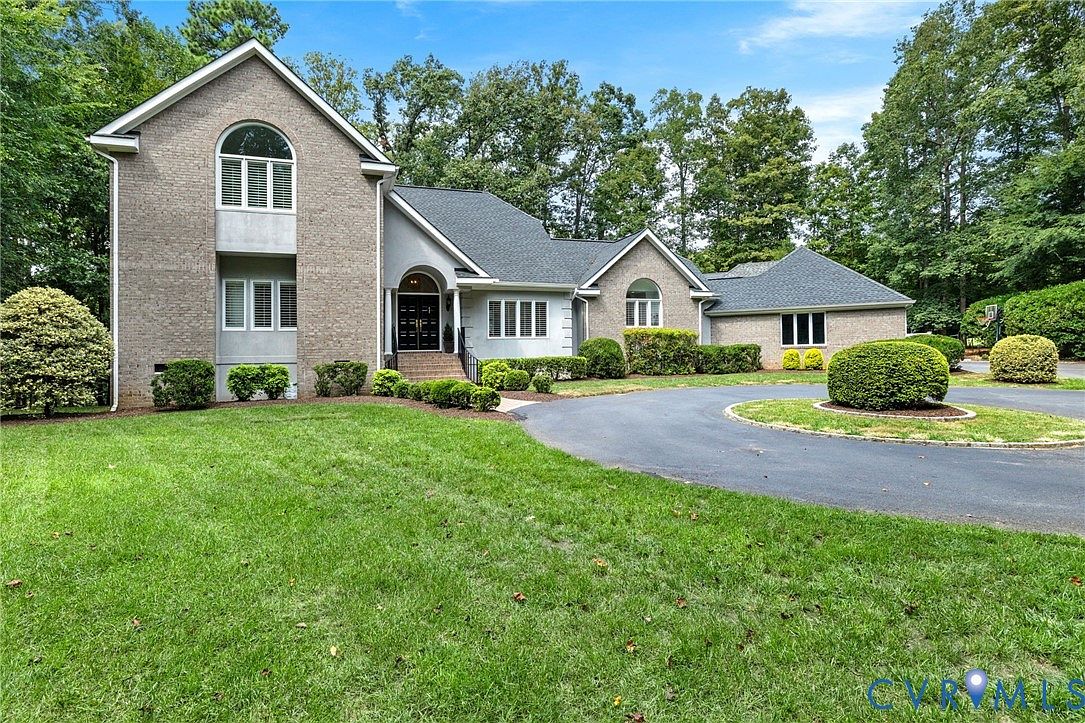 17 Quail Run Dr — Hermitage Country Club
