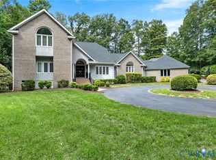 17 Quail Run Dr, Manakin Sabot, VA 23103