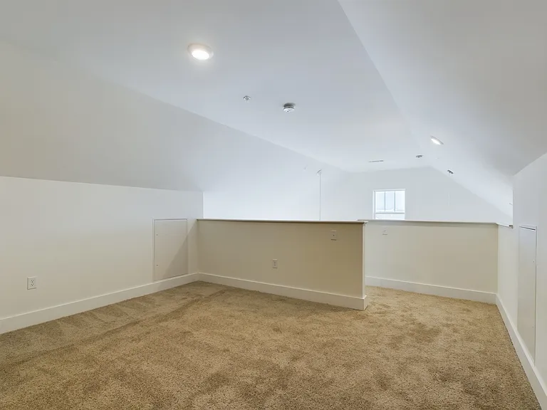 Hickory Cottages Apartment Homes — Photo 83
