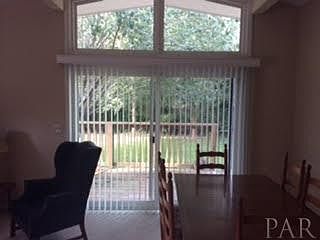 4th image of 3785 Summer Dr