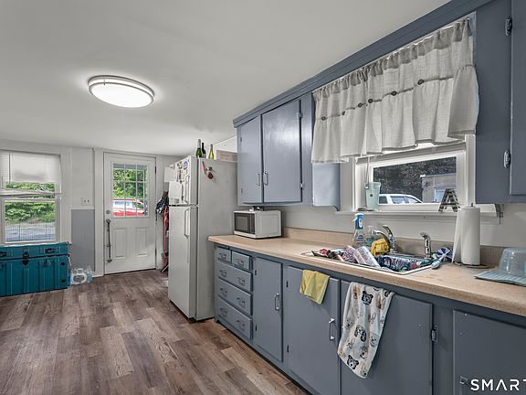 3rd image of 19 Cady Street