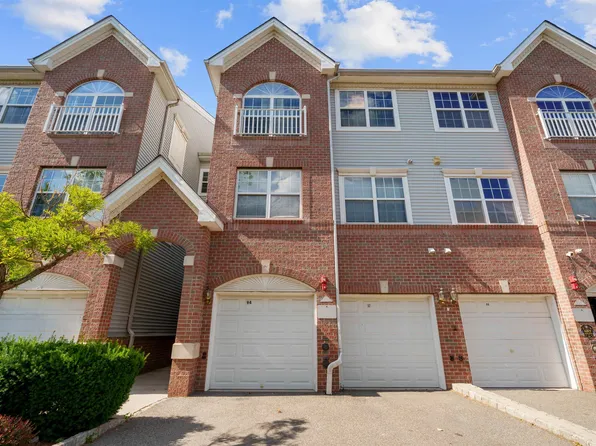 92 Lyon Court image 1 of 25