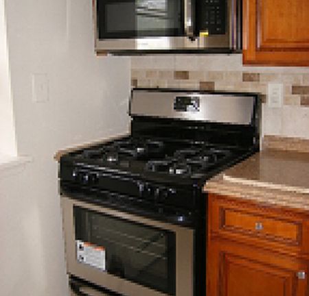4th image of 640 Franklin Ave APT 2E