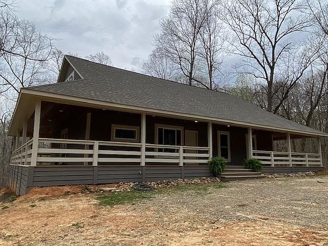 2nd image of 2843 Coosa County Rd