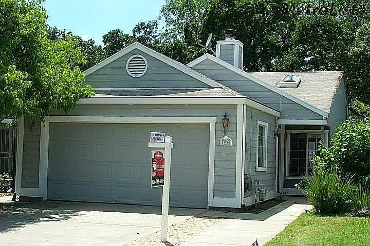 1st image of 2936 Twin Creeks Ln