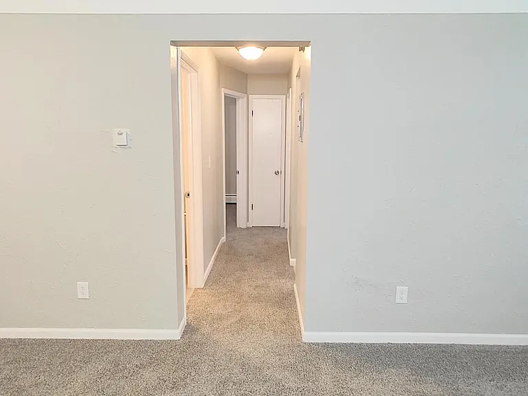 996 Grotto St N #3 — Photo 19