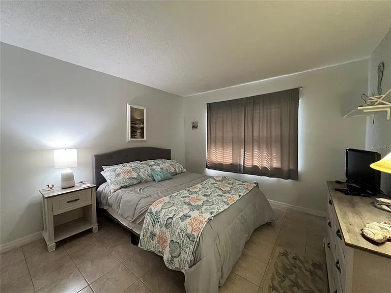 3668 Trophy Blvd — Photo 17