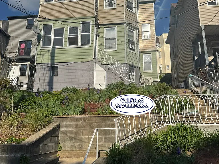 138 Buena Vista Ave #B — Photo 7
