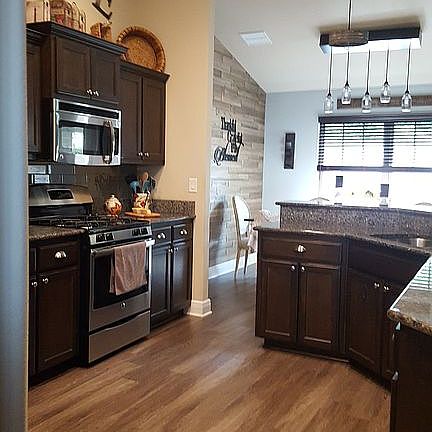 5th image of 4276 Hazelhurst Dr
