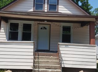 251 S West St, Crown point, IN 46307