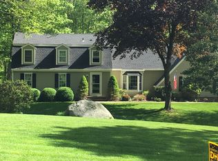 27 Heatherwood Dr, Madison, CT 06443