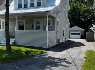 309 Roxford Rd N, Syracuse, NY 13208