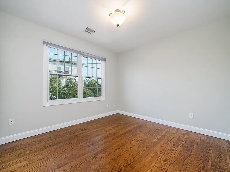 133 Brunswick St #2 — Photo 23