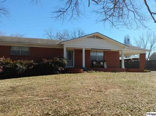 918 Puckett Rd SW, Hartselle, AL 35640