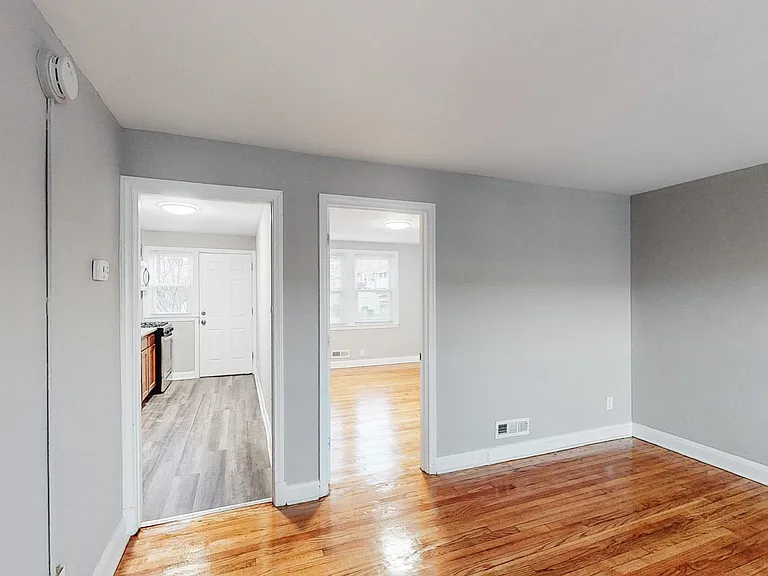 3727 Bonview Ave — Photo 3