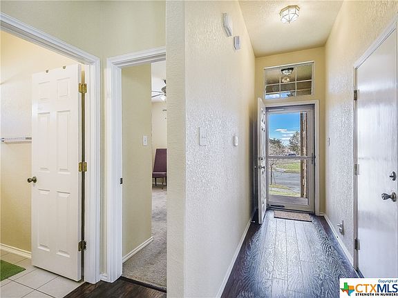 3rd image of 630 Calhoun Dr