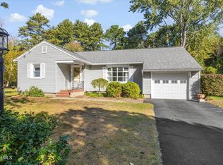 10 Linden St, South Glens Falls, NY 12803