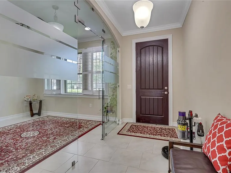 16309 Aberdeen Way — Photo 3