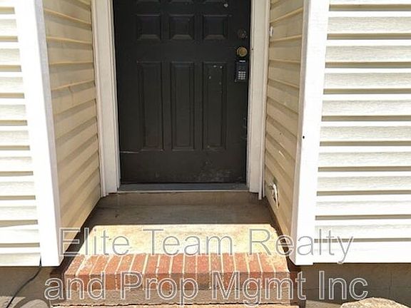 2nd image of 8623 Crows Nest Ln