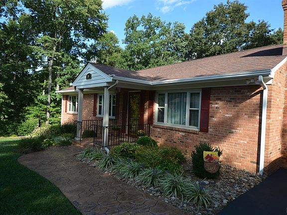 2nd image of 331 White Pine Dr