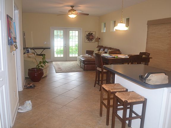 Kitchen/family room