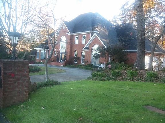 3rd image of 8308 Mill Race Dr
