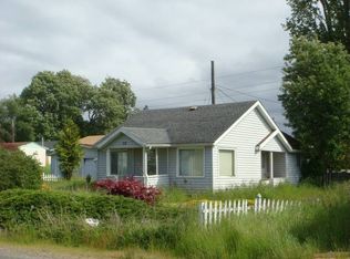 72 McCarver Rd, Port Angeles, WA 98362