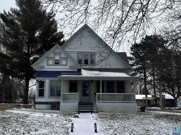 405 Hyden Dr, Alcester, SD 57001
