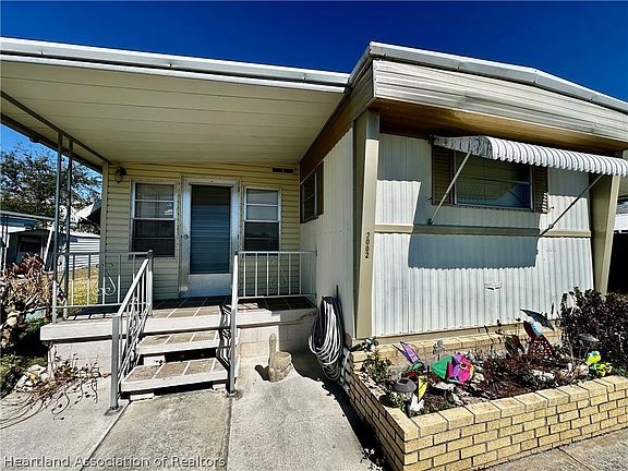 4th image of 2002 Robin Ct