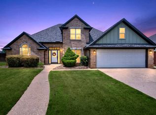3801 Fern Ridge Dr, Longview, TX 75605
