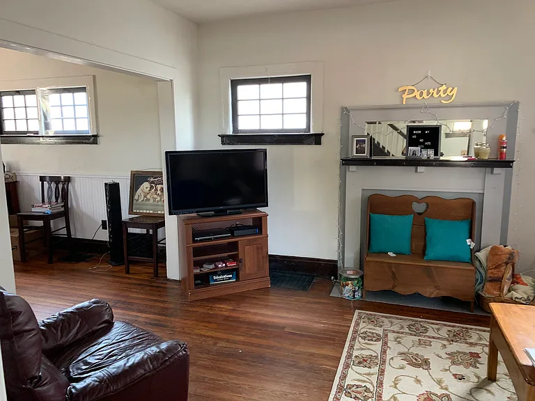 1039 Highland Ave — Photo 13