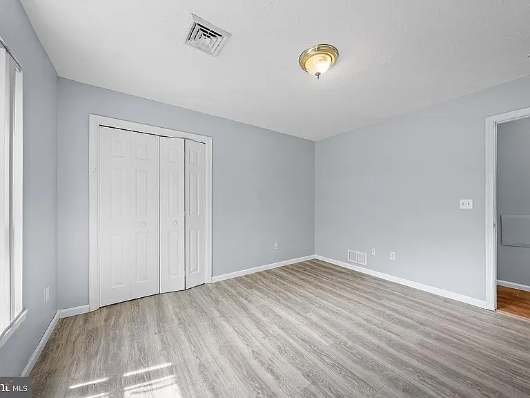 1019 Cricket Ln — Photo 15