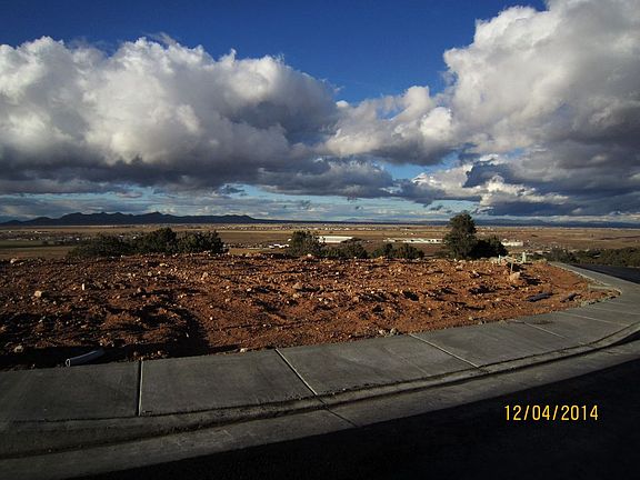 3rd image of 150 S Kingsbury Drive #4