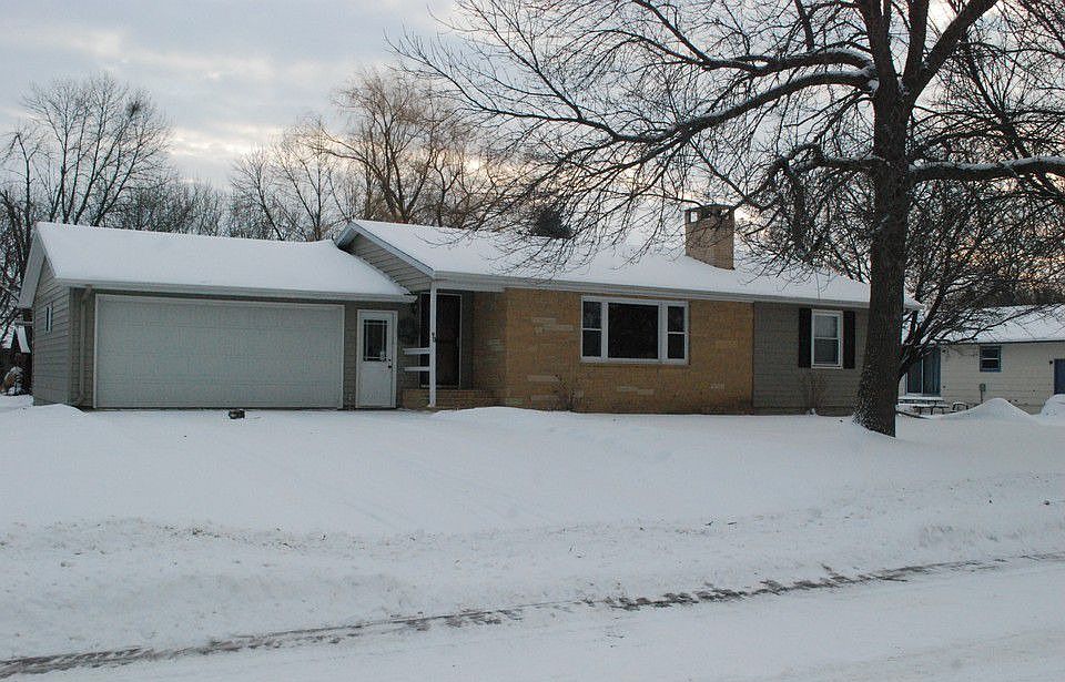 Nice Family Starter Home!