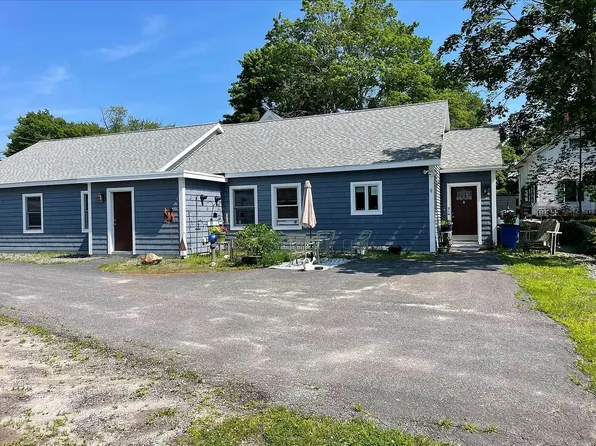 19 Winslow Ct #2, Bath, ME 04530