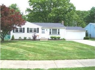 1979 Cranbrook Dr, Youngstown, OH