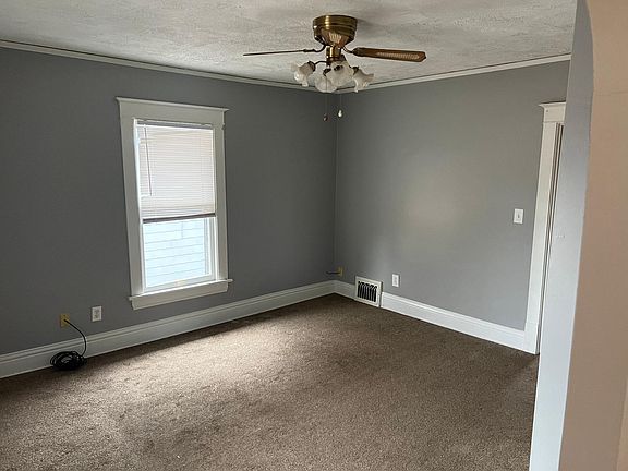 2nd image of 3550 Cass St #6