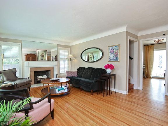 3rd image of 2095 Highland Pkwy