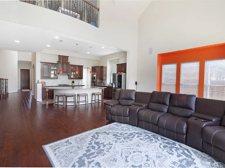 2573 Hannah Cir — Photo 7