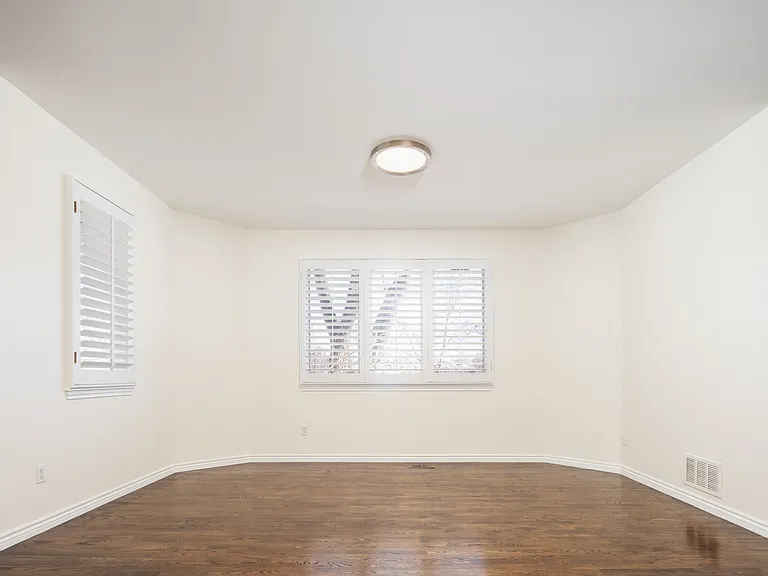 335 N Josephine St #A — Photo 25
