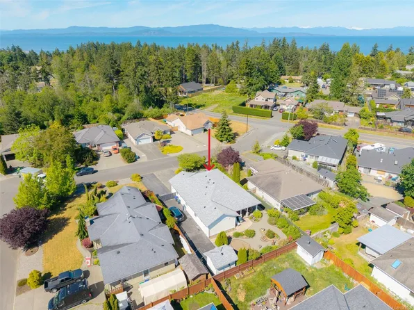 1085 Tara Cres, Nanaimo, BC V9P 2W5