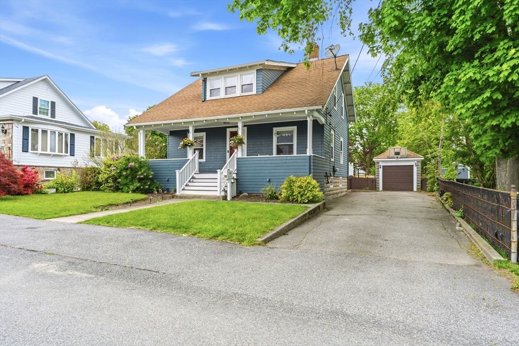 48 Thelma Ave, Somerset, MA - View 2