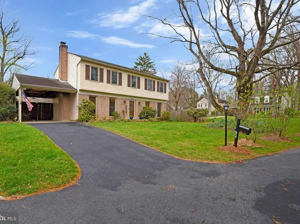 8714 Arley Dr, Springfield, VA 22153