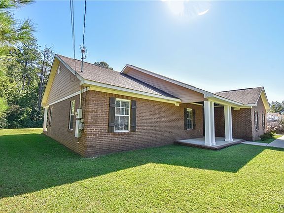 3rd image of 13637 Cranberry Dr