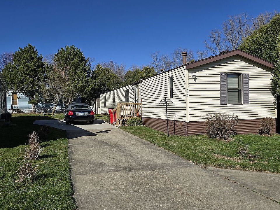 Nice large private lot 