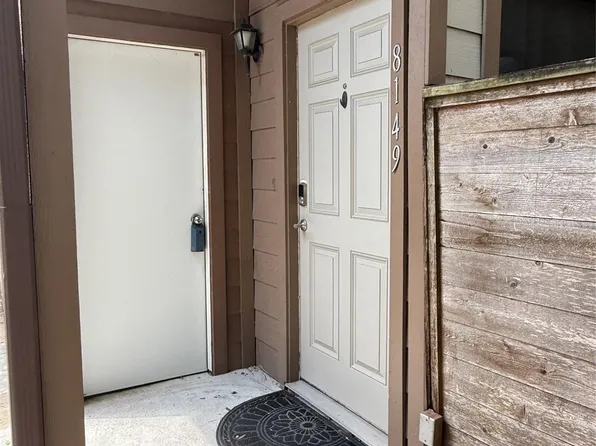 8149 Sands Point Dr #113, Houston, TX 77036