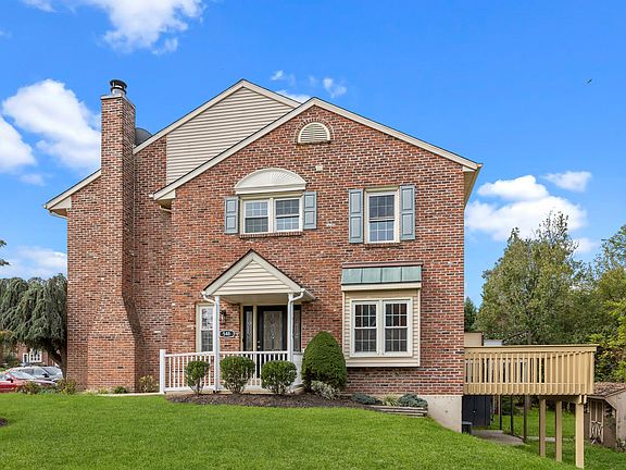 Corner Townhouse