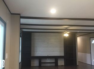 8830 Roy Rd, Lake Charles, LA 70607